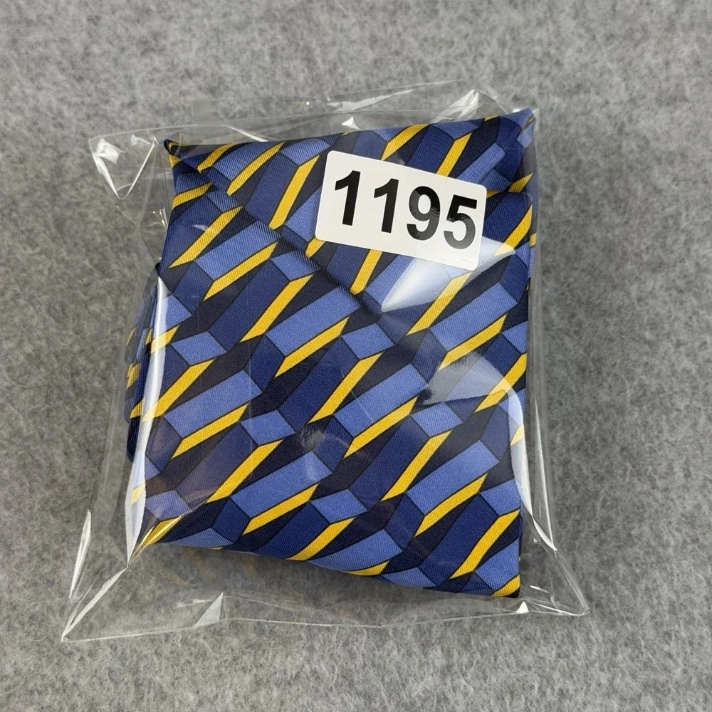 Vintage Gucci Italy Silk Tie Blue Yellow Geometric Cube 100% Silk 56x3.75